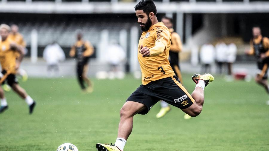 Felipe Jonatan em treino do Santos no CT Rei Pelé - Ivan Storti/ Santos FC