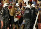 Torcedores do Náutico brigam com a polícia em final; confusão deixa feridos - Marlon Costa/AGIF