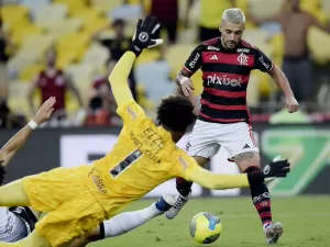 Se o Fla teve noite de Real Madrid, Hugo teve de Courtois