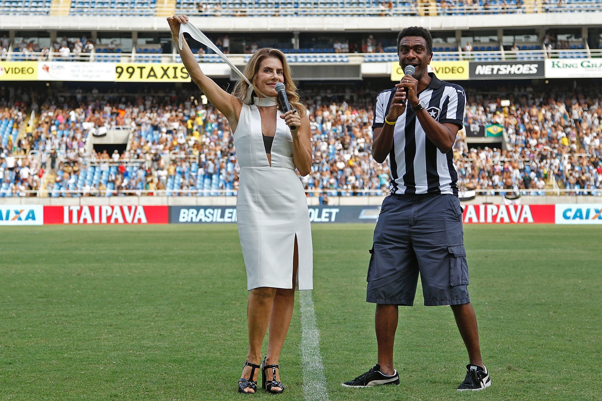 Maitê Proença ameaçou alguns nudes no Engenhão - Vitor Silva/SSPress/Botafogo