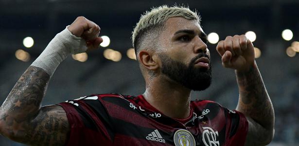 Gabigol usa bandagem na mão apenas por superstição FlaResenha