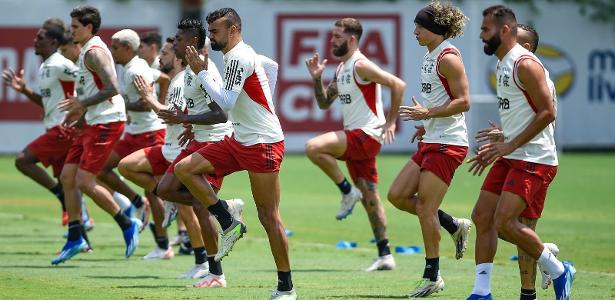 Flamengo 128 anos: recados de ídolos, treino, festa e polêmica com Gabigol