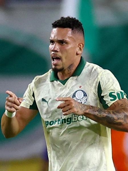 Paulinho comemora gol em Inter Miami x Palmeiras, jogo do Mundial Paulinho comemora gol em Inter Miami x Palmeiras, jogo do Mundial