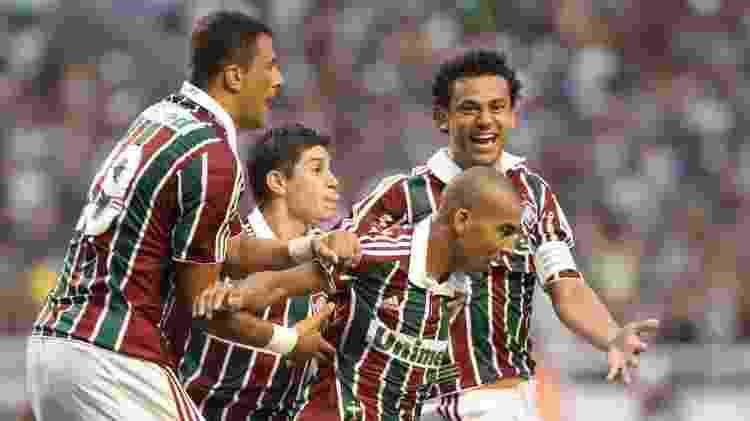 Jogadores do Fluminense comemoram gol contra o Guarani, que garantiu o título brasileiro de 2010 - EFE/Marcos Michael - EFE/Marcos Michael