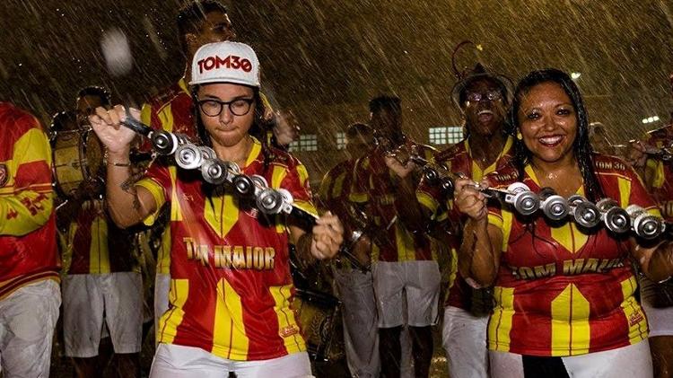 Pâmela Rosa participa da bateria da Tom Maior, escola de samba - Tom Maior - Tom Maior