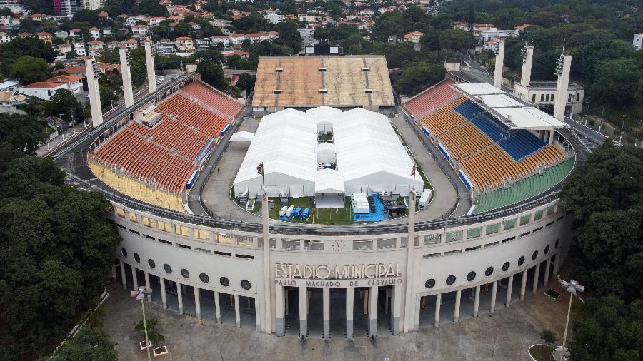 Hospital de campanha montado no estádio do Pacaembu, na zona oeste de São Paulo - Marcello Zambrana/AGIF