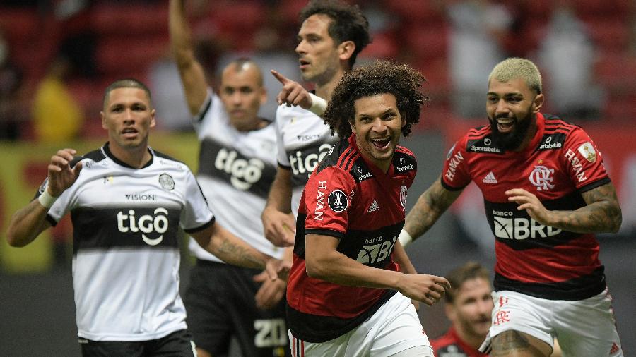 Willian Arão comemora gol pelo Flamengo contra o Olímpia - Staff Images / CONMEBOL