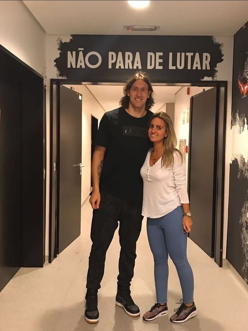 Cássio cobra falta de atenção de jogadores do Corinthians e cita