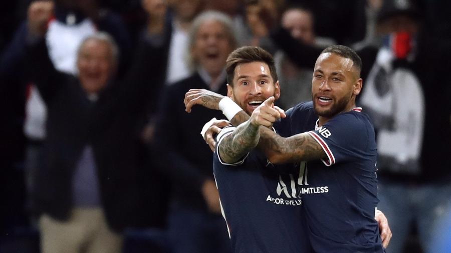 Messi e Neymar comemoram gol do PSG na Liga dos Campeões - Gonzalo Fuentes/Reuters