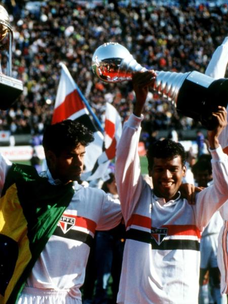 Jogadores do São Paulo comemoram título do Mundial de 1992 - Peter Robinson/EMPICS via Getty Images
