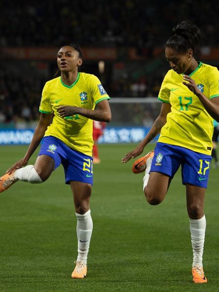 Ary Borges comemora gol da seleção brasileira contra o Panamá pela Copa do Mundo feminina