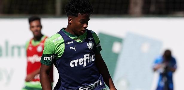 Treino do Palmeiras com Endrick após conquista na Libertadores.