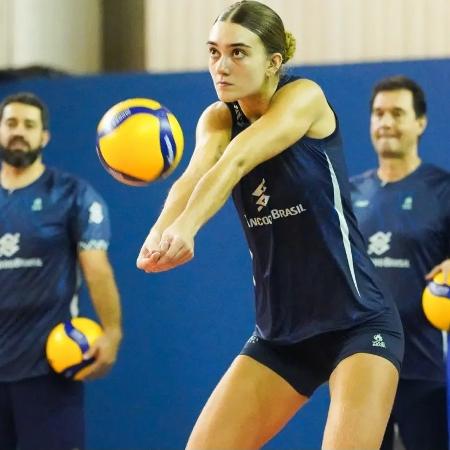 Helena Wenk, promessa da seleção brasileira de vôlei Helena Wenk, promessa da seleção brasileira de vôlei