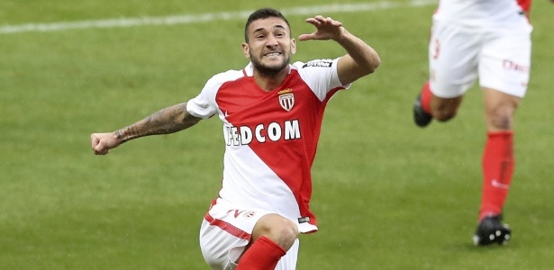 AFP PHOTO / VALERY HACHE AFP PHOTO / VALERY HACHE