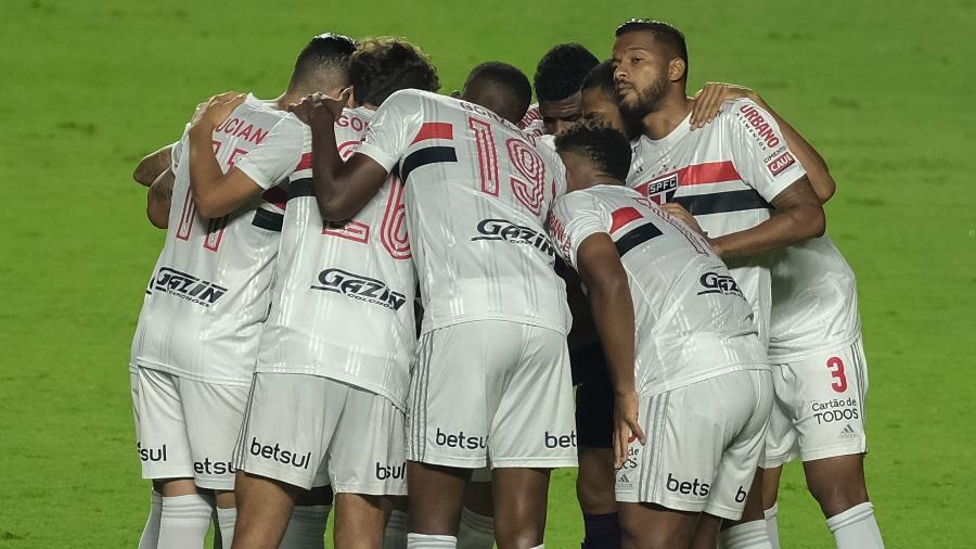 Elenco do São Paulo se reúne antes de clássico com Palmeiras na última sexta-feira (19). Reta final de Brasileiro decepcionou - Marcello Zambrana/AGIF