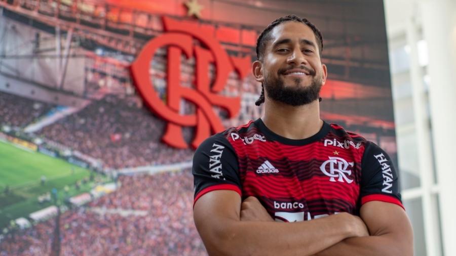 Zagueiro Pablo foi contratado pelo Flamengo e já vestiu camisa do clube - Marcelo Cortes/Flamengo