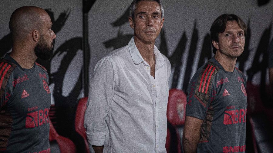Paulo Sousa, técnico do Flamengo, durante partida contra o Atlético-GO no pelo campeonato Brasileiro A 2022.  - Heber Gomes/AGIF