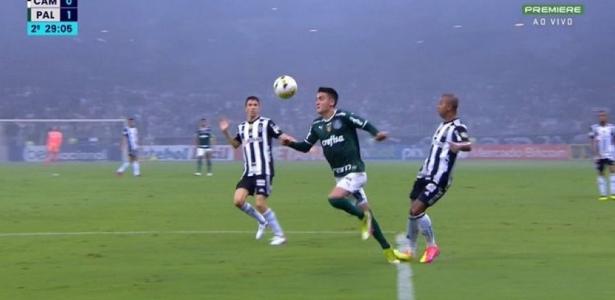 CBF divulga áudios do VAR de polêmicas em Atlético-MG x Palmeiras; assista