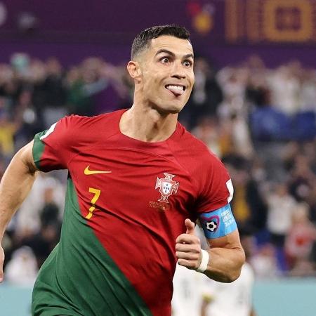 Cristiano Ronaldo comemora seu gol mostrando a língua na partida entre Portugal e Gana, pela Copa do Mundo de 2022 - Clive Brunskill/Getty