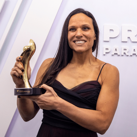 Carol Santiago, nadadora paralímpica, foi uma das premiadas