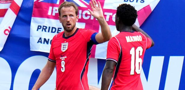 Sem quarteto, Inglaterra bate Nova Zelândia sem sustos em 1ş teste pré-Copa