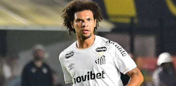 Santos encara Inter sem Neymar, com Arão na zaga e Arthur no banco; veja