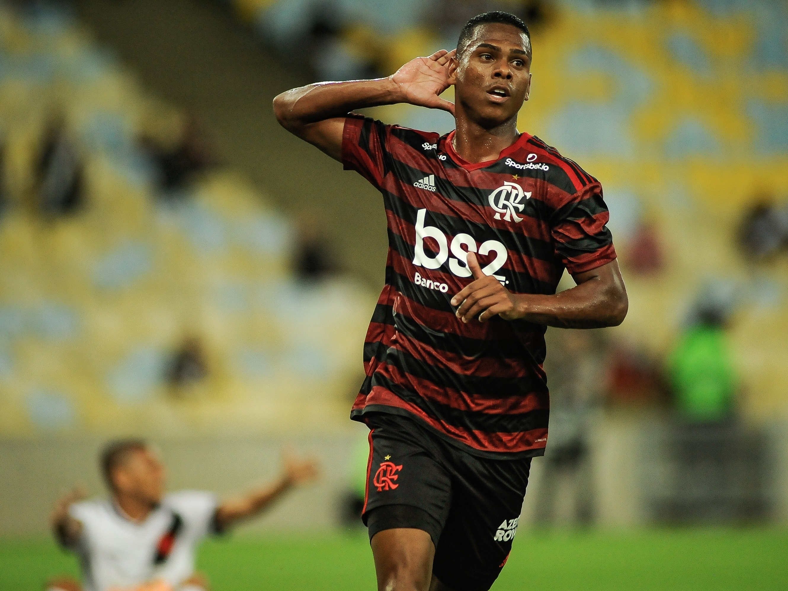 Flamengo volta atrás e vai transmitir jogo pela Fla TV