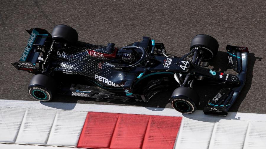 Lewis Hamilton, da Mercedes, durante treinos livres do GP de Abu Dhabi - LAT Images/Mercedes