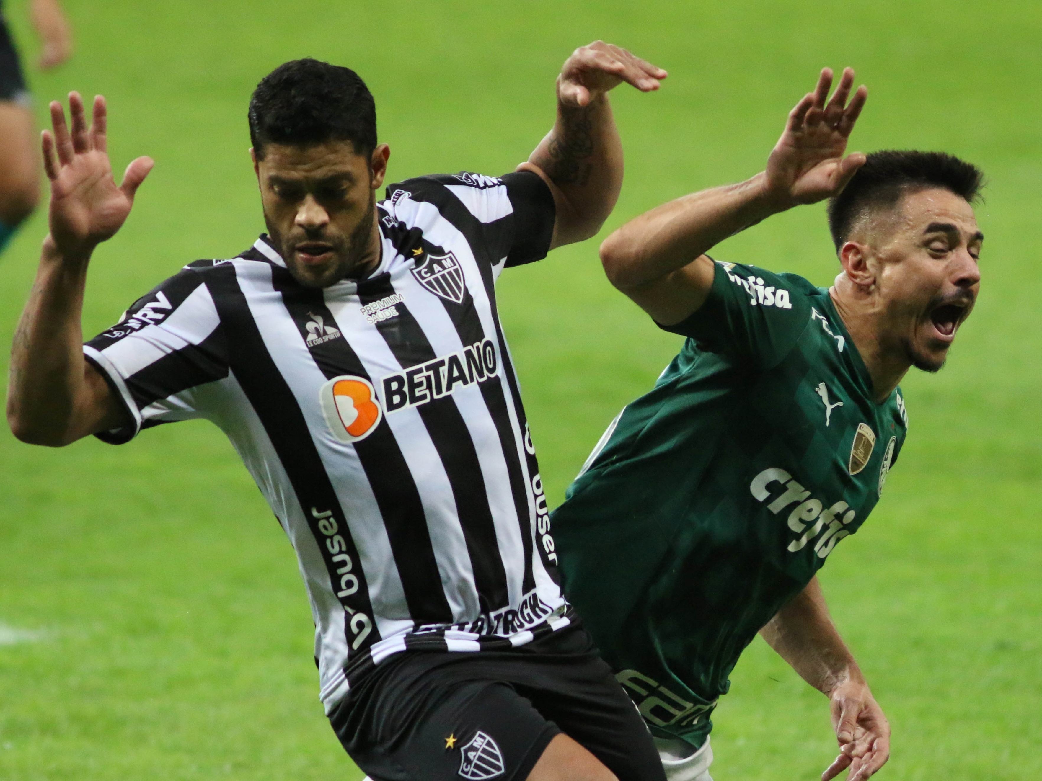 O outro lado da moeda: Com vitória contra o Fortaleza, Palmeiras