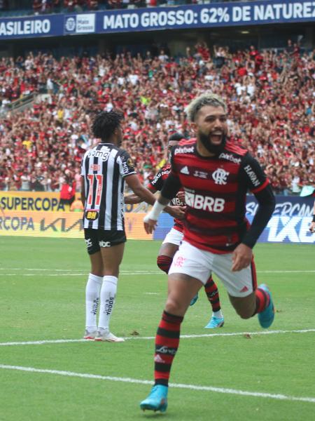 Gabigol comemora gol do Flamengo sobre o Atlético-MG pela Supercopa  - ARTHUR MIRANDA/ISHOOT/ESTADÃO CONTEÚDO