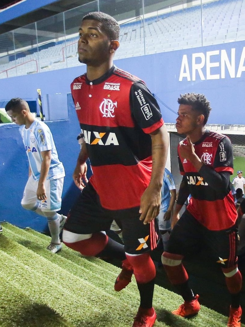 Evolução de Wesley no Flamengo passa por cuidados específicos da