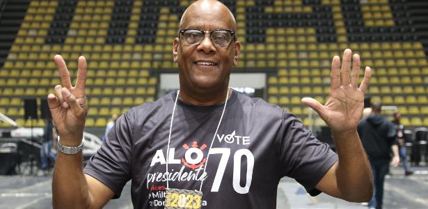 Rival de Augusto na eleição pede respeito ao Corinthians