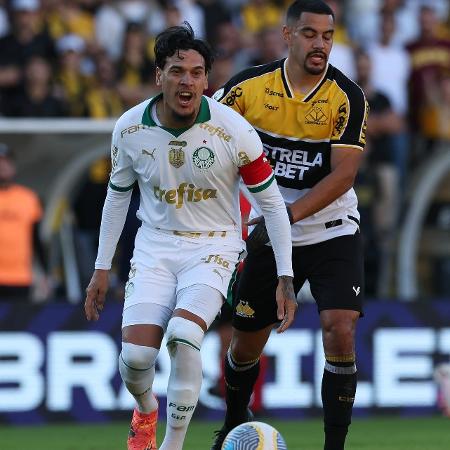 Gustavo Gómez foi convocado pelo Paraguai e desfalca o Palmeiras na sequência do Brasileirão