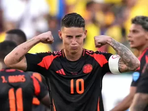 Destaque contra o Brasil, James é 'outro jogador' e brilha pela Colômbia