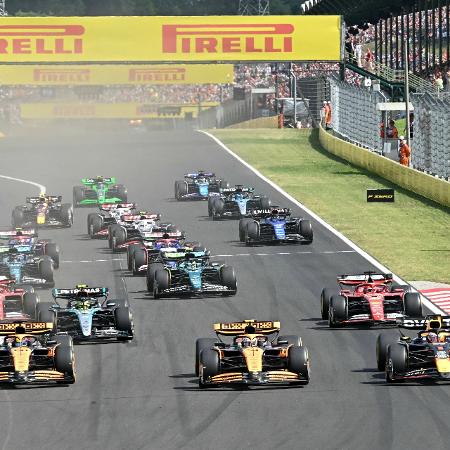 A largada do GP da Hungria foi emocionante, com Oscar Piastri, Lando Norris e Max Verstappen se colocando lado a lado A largada do GP da Hungria foi emocionante, com Oscar Piastri, Lando Norris e Max Verstappen se colocando lado a lado