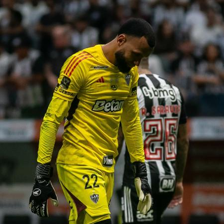 Everson se lamenta durante final da Copa do Brasil entre Atlético-MG e Flamengo