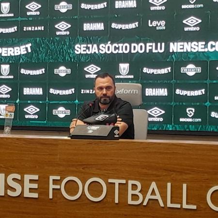 Mário Bittencourt, presidente do Fluminense, em coletiva