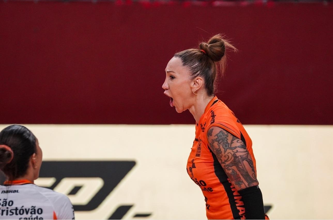 Tifanny, do Osasco, durante duelo com o Pinheiros, pelo Paulista - undefined