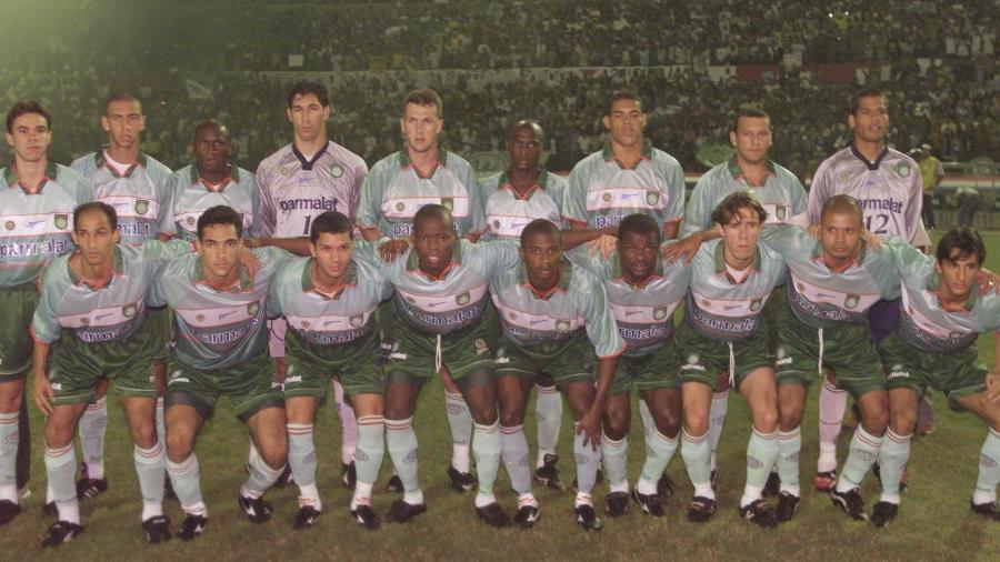 Palmeiras conquistou o título da Copa dos Campeões em 2000 e se garantiu na Libertadores 2001 - Eduardo knapp/folha Imagem