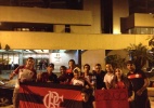 Santos e Flamengo "driblam" imprensa e torcedores no DF seguindo para hotel sem falar - Aiuri Rebello/UOL