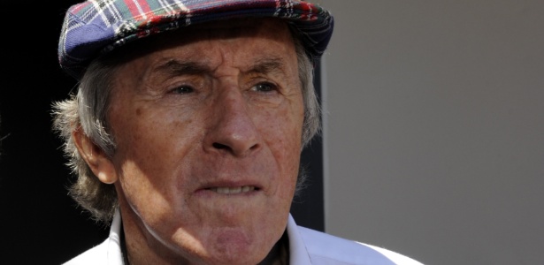 Tricampeão mundial, Jackie Stewart falou sobre seu acidente - BORIS HORVAT / AFP