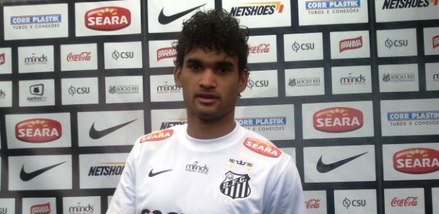 Atacante Willian José estreia pelo Santos nesta quarta-feira contra o Botafogo - Samir Carvalho/UOL Esporte