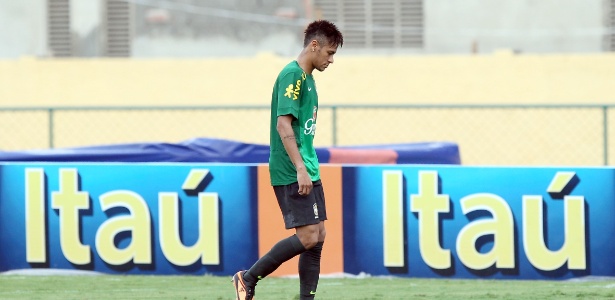 Neymar ficou no Rio com a seleção, enquanto mãe e irmã estão na Espanha - Wander Roberto/VIPCOMM