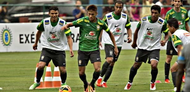 Neymar deverá ter as companhias de Lucas e Fred no amistoso contra a Inglaterra, no Maracanã