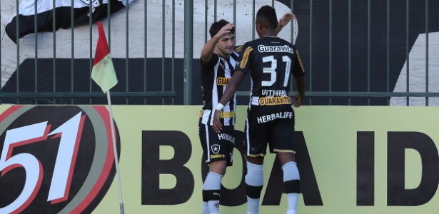 Lodeiro marcou dois gols e foi decisivo para a vitória do Botafogo sobre o Cruzeiro - Satiro Sodre/SSPress