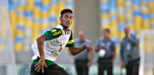 Atacante não treinará com a seleção brasileira nesta terça-feira em Goiânia