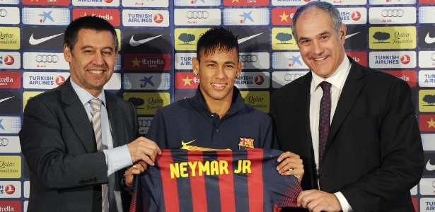 Santos e Barça firmaram dois jogos como parte da negociação de Neymar - David Ramos/Getty Images