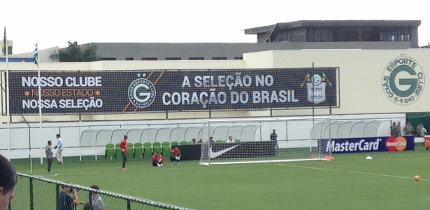 Detalhe da Serrinha, sede social do Goiás, recém-reformada, durante o treino da seleção brasileira