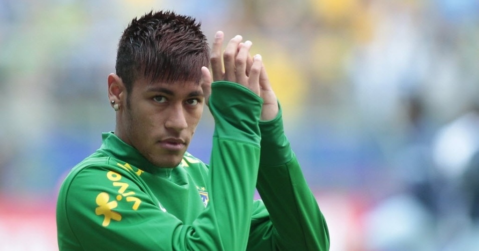 Neymar agradece apoio dos torcedores antes do amistoso contra a França