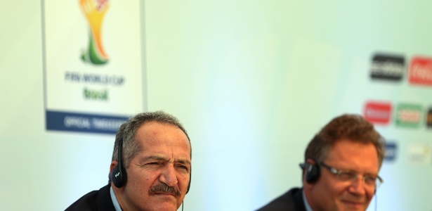 O ministro do Esporte, Aldo Rebelo, e o secretário-geral da Fifa, Jêromé Valcke, participam de evento no Rio